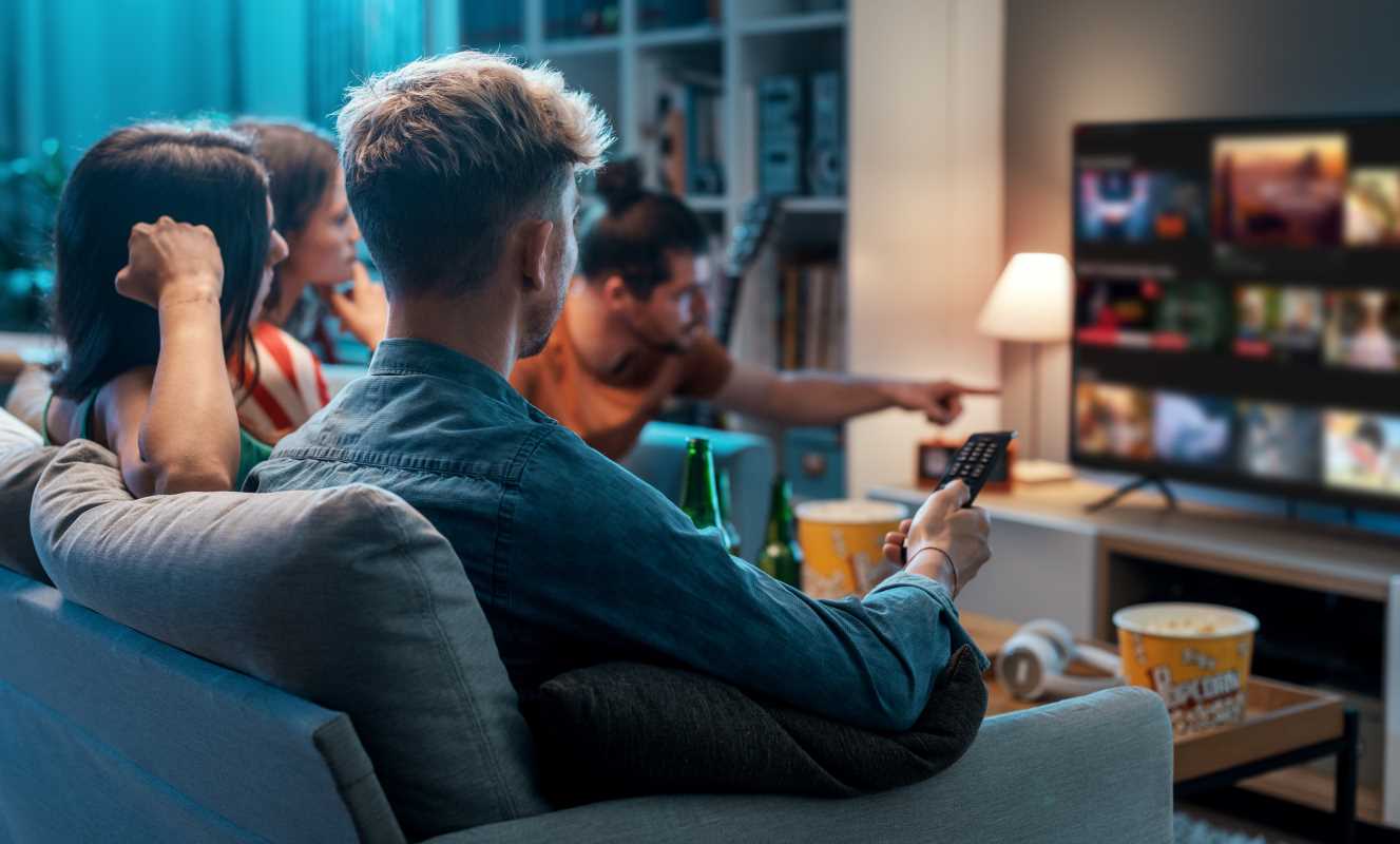 Tips for Hosting the Ultimate Movie Marathon Night